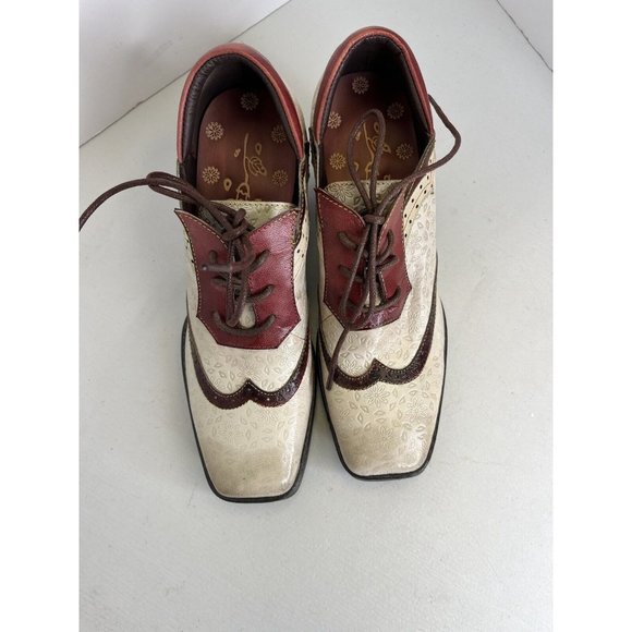 SOFFIA LEATHER FLORAL EMBOSSED ADELE LOW HEEL OXFORD SHOES Womens Size 5.5 EU 36 - Picture 3 of 14